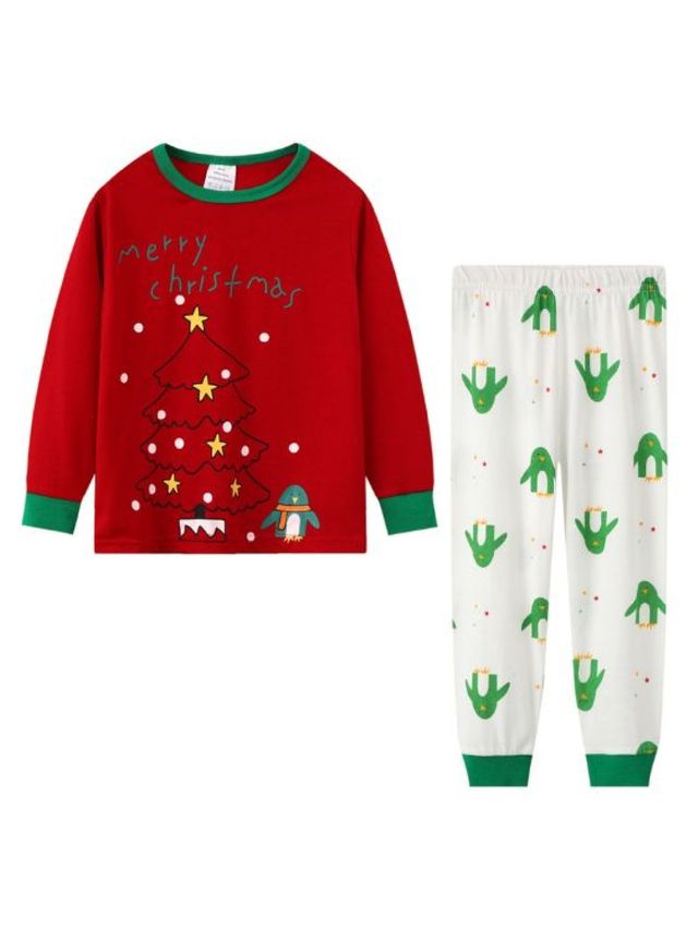 Seams 195 Merry Christmas Tree Pajama Set | edamama
